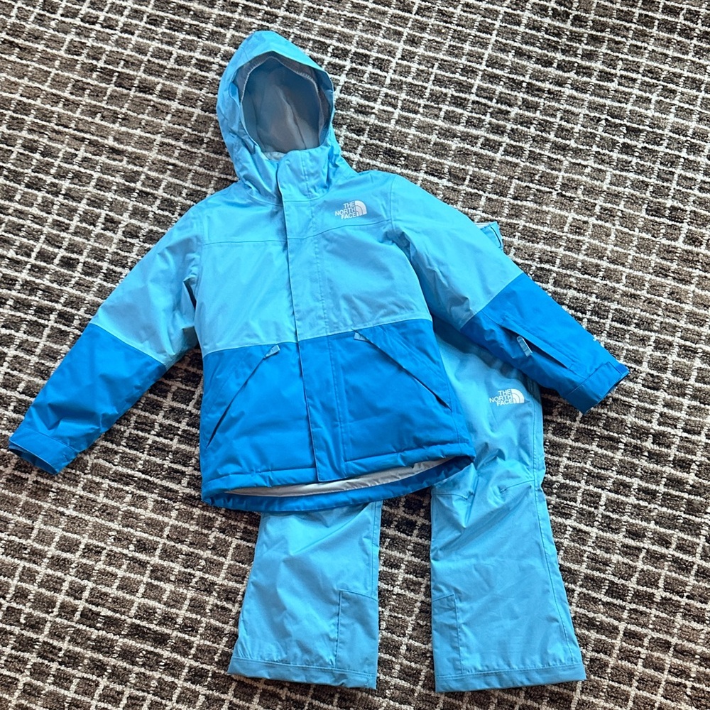 The North Face Kids' Snowsuit in Light and Dark Blue